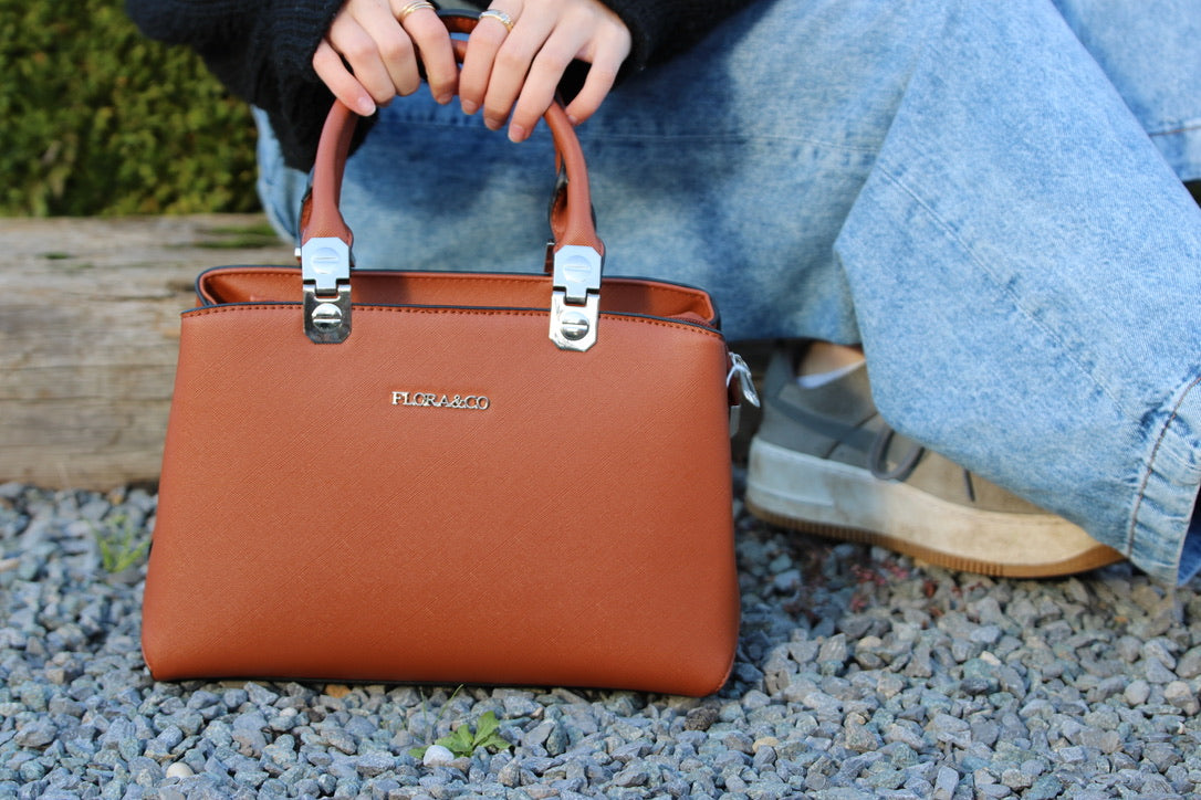 Flora & Co Kleine Handtas Camel